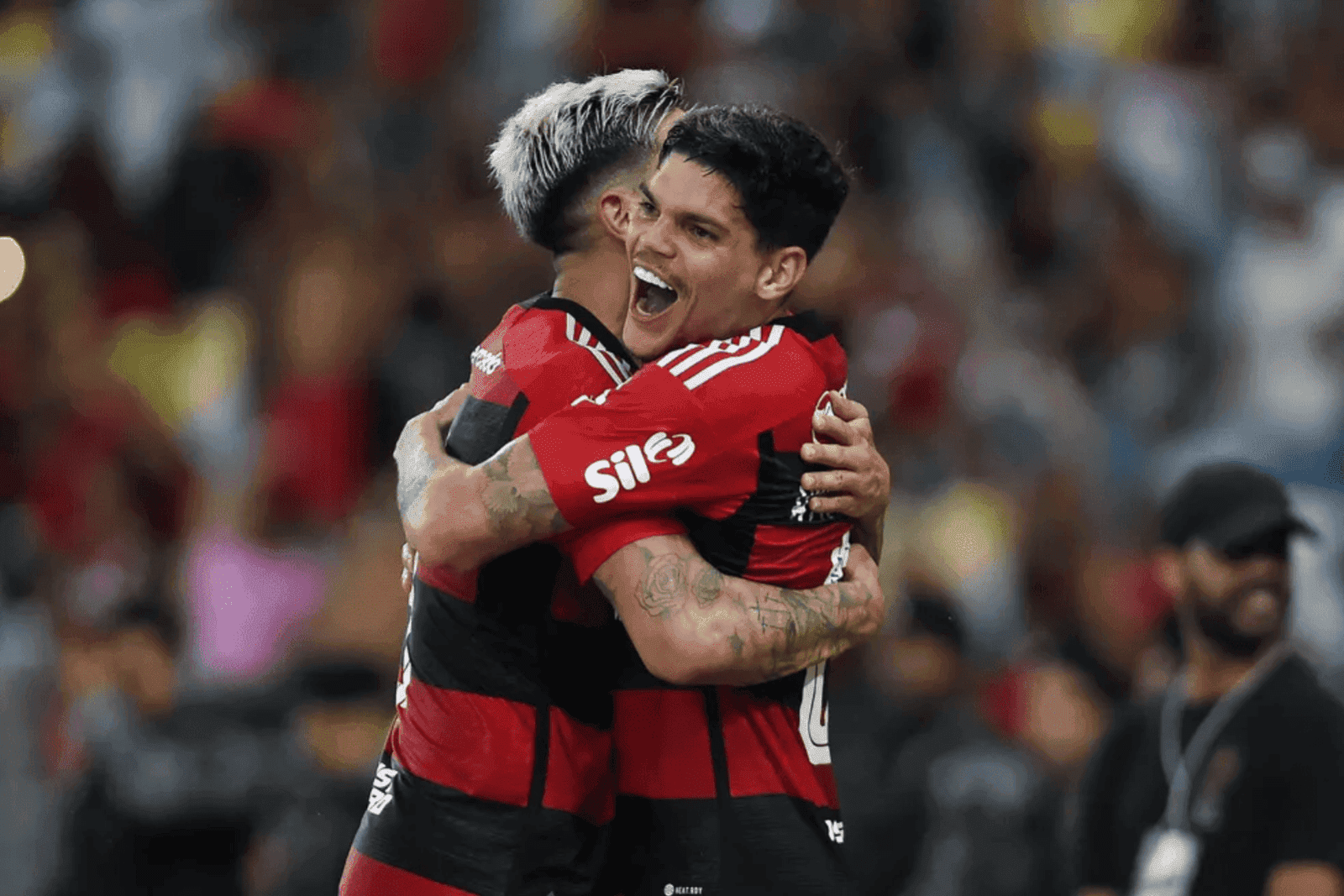 Após a vitória por 3 a 1 sobre o Vasco, jogador do Flamengo publicou uma provocação nas redes sociais