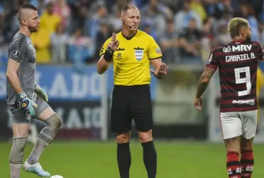 Árbitro da final da Copa Libertadores é detestado em seu país e Flamengo e Palmeiras recebem dicas para não perderem a razão com Néstor Pitana