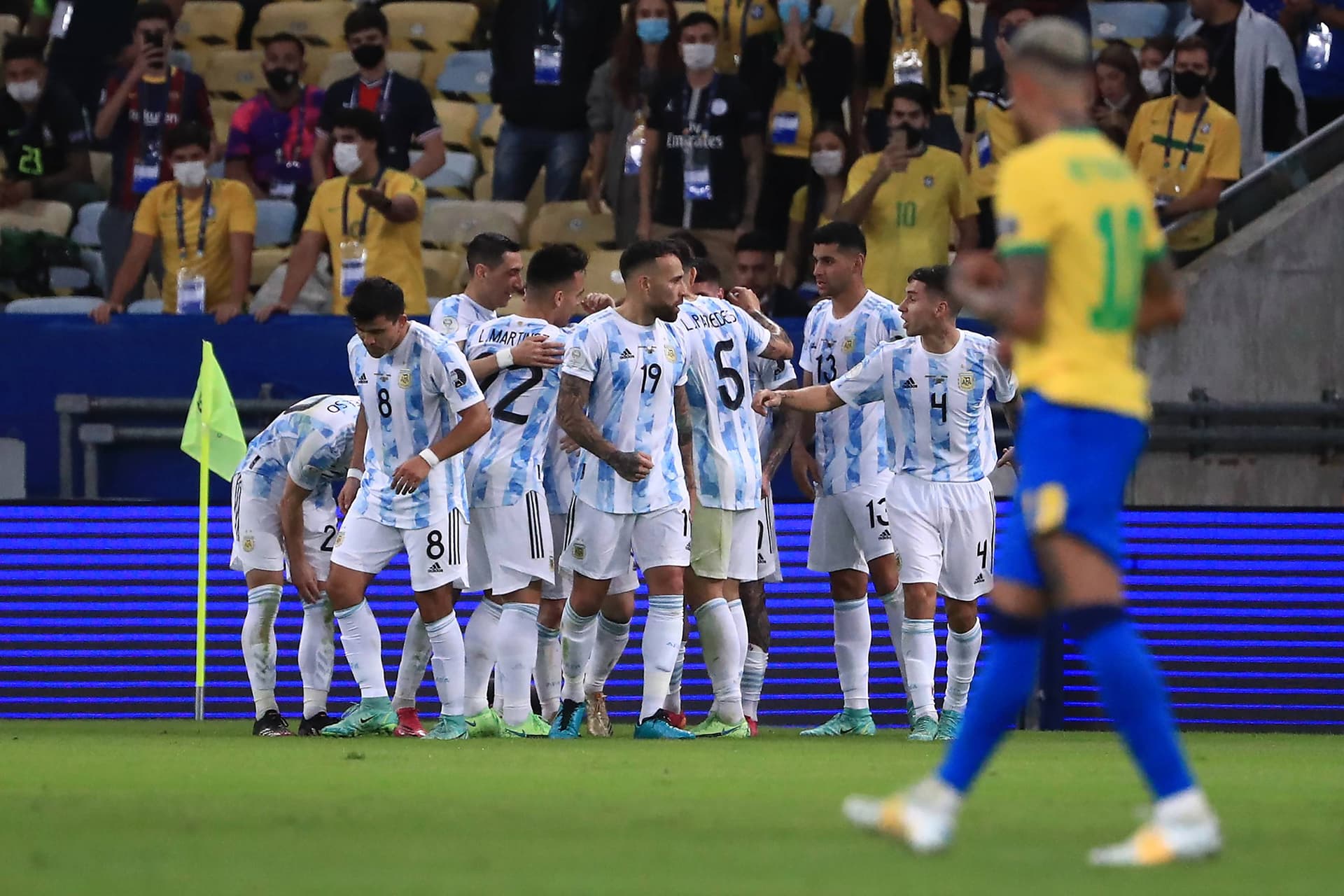 Argentina conseguiu liberação exclusiva de jogadores que Brasil tentou conquistar de todas as formas