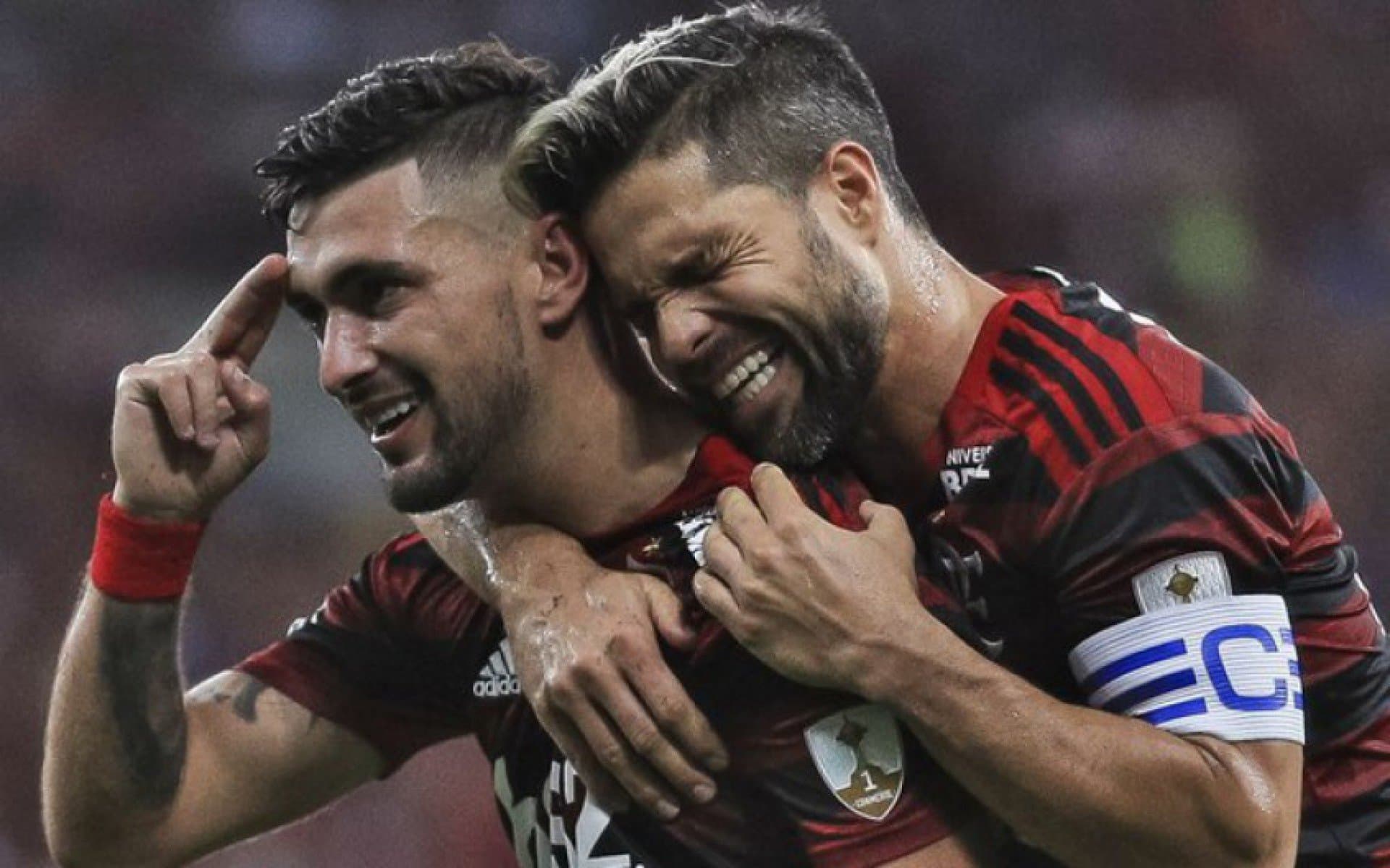 Arrascaeta corre risco de perder final da Copa Libertadores e Flamengo corre atrás de plano B