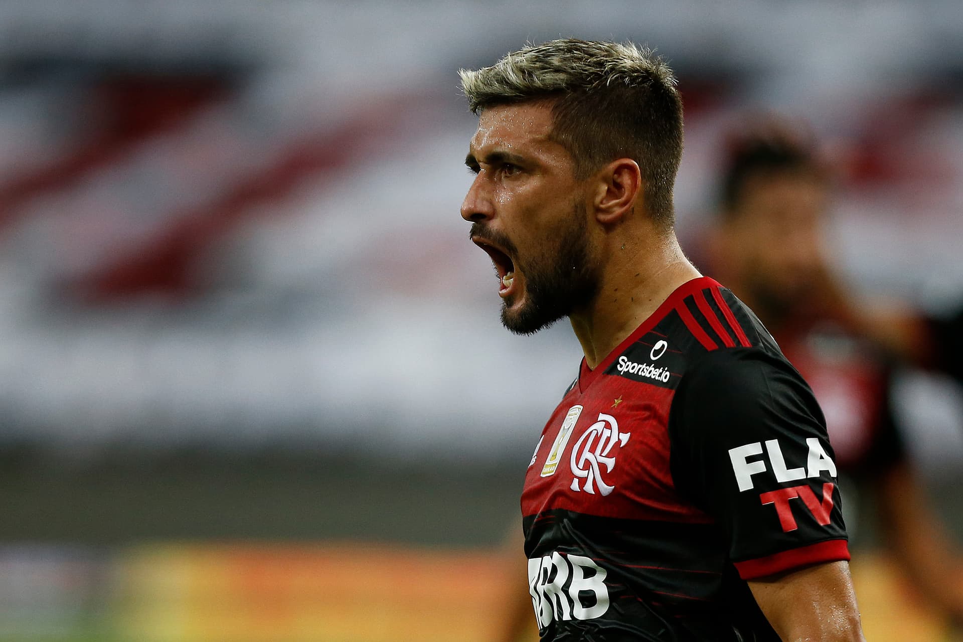Arrascaeta foi um dos jogadores mais felizes com a saída de Rogério Ceni do Flamengo