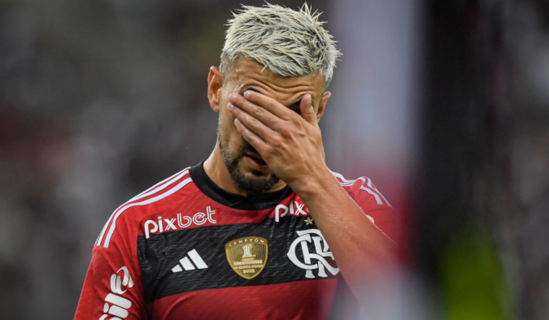 Arrasceta com lesão grave o tira de momento decisivo