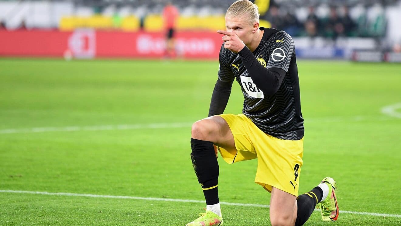 Artilheiro norueguês difcilmente permanecerá no Borussia Dortmund para a próxima temporada