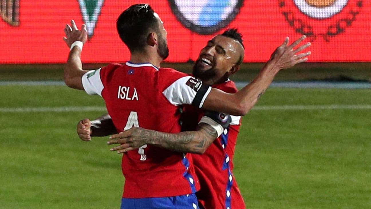 Arturo Vidal faz publicação com camisa do Flamengo e reacende vontade dos torcedores por sua chegada