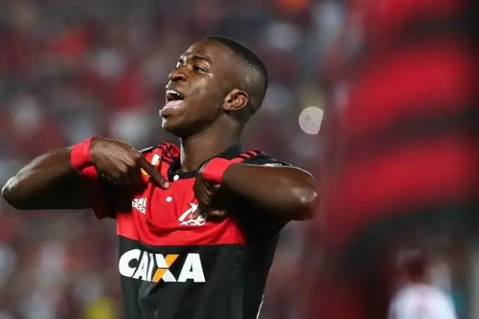 Atacante da Seleção Brasileira envolveu o Flamengo em seus planos de carreiraSeleção Brasileira envolveu o Flamengo em seus planos de carreira