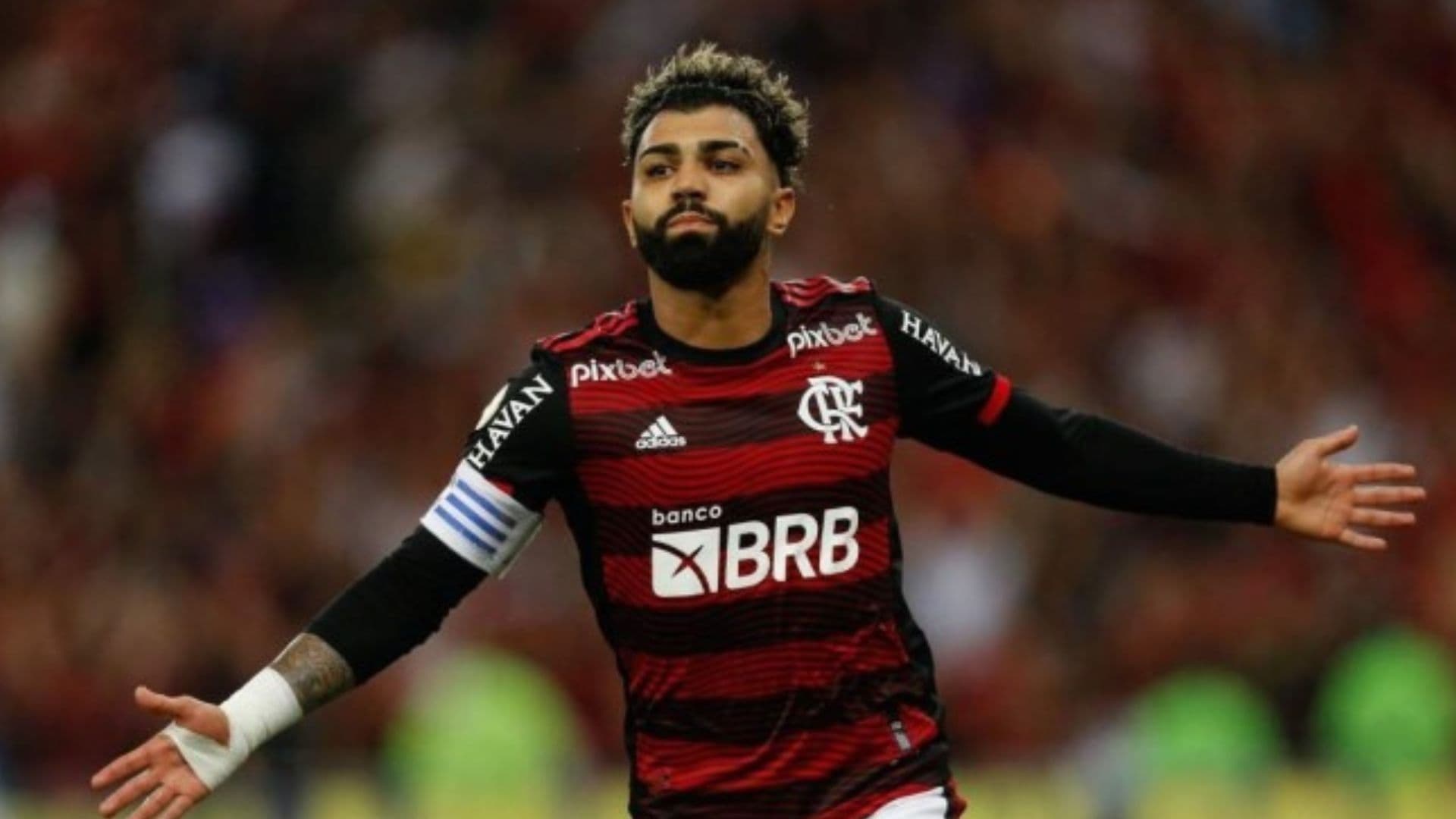Atacante do Flamengo fez juras de amor ao clube e fez uma ‘promessa’ ao torcedor