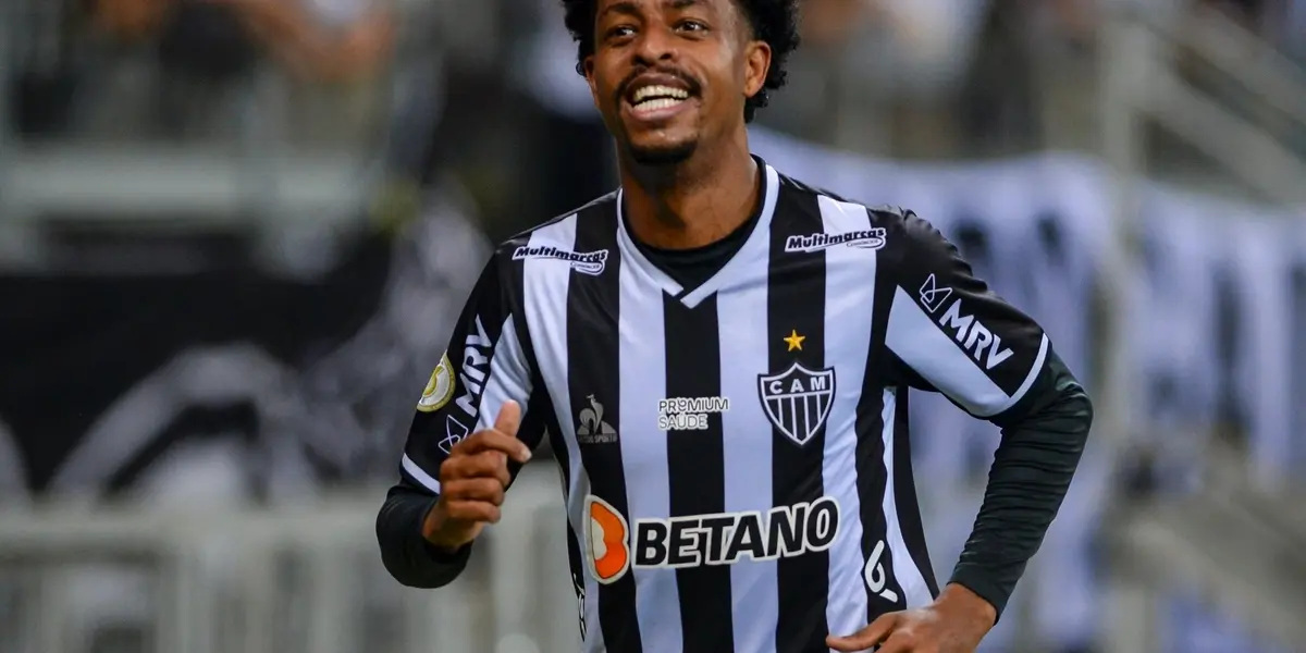 Atacante do Galo defendeu o treinador