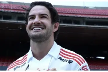 Atacante do São Paulo teve passagens pelos quatro cantos do mundo, envolvido em diversos contratos milionários