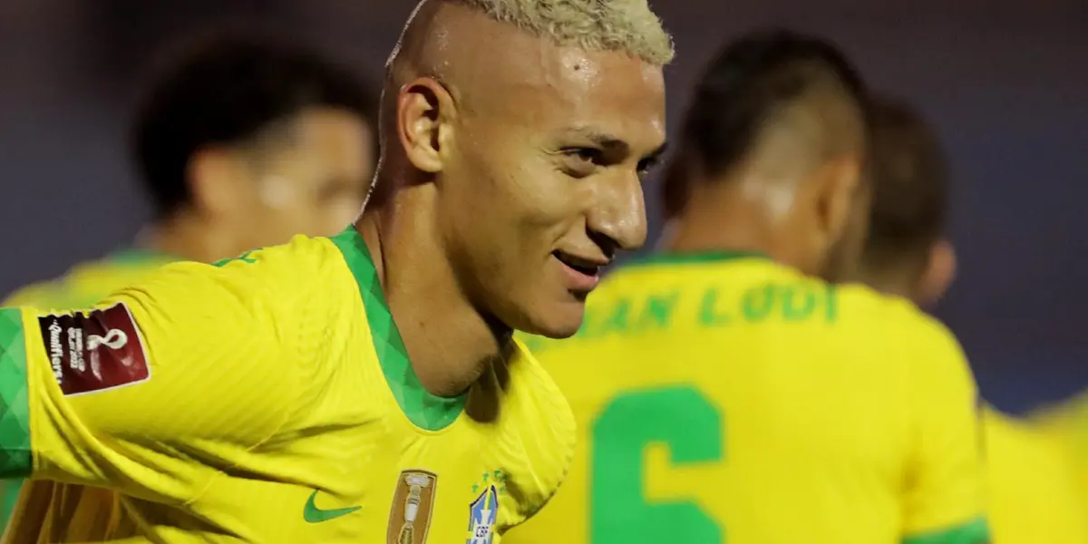 Atacante do Tottenham e da Seleção nunca escondeu a idolatria pelo Fenômeno