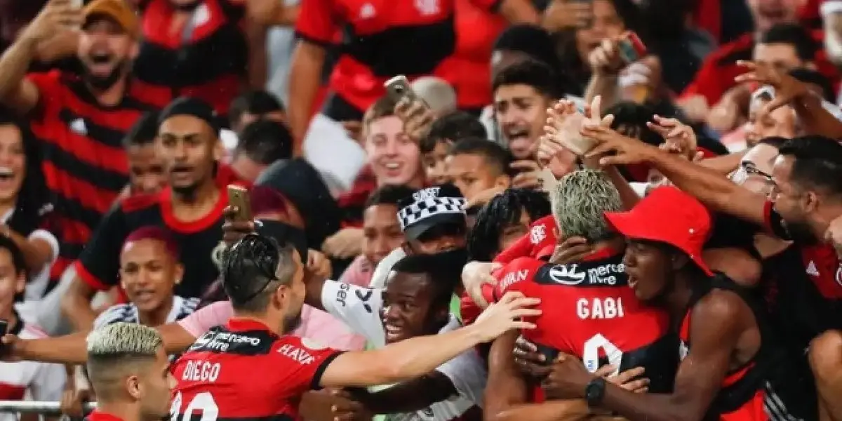 Atacante está se recuperando de lesão e só retornará em 2023