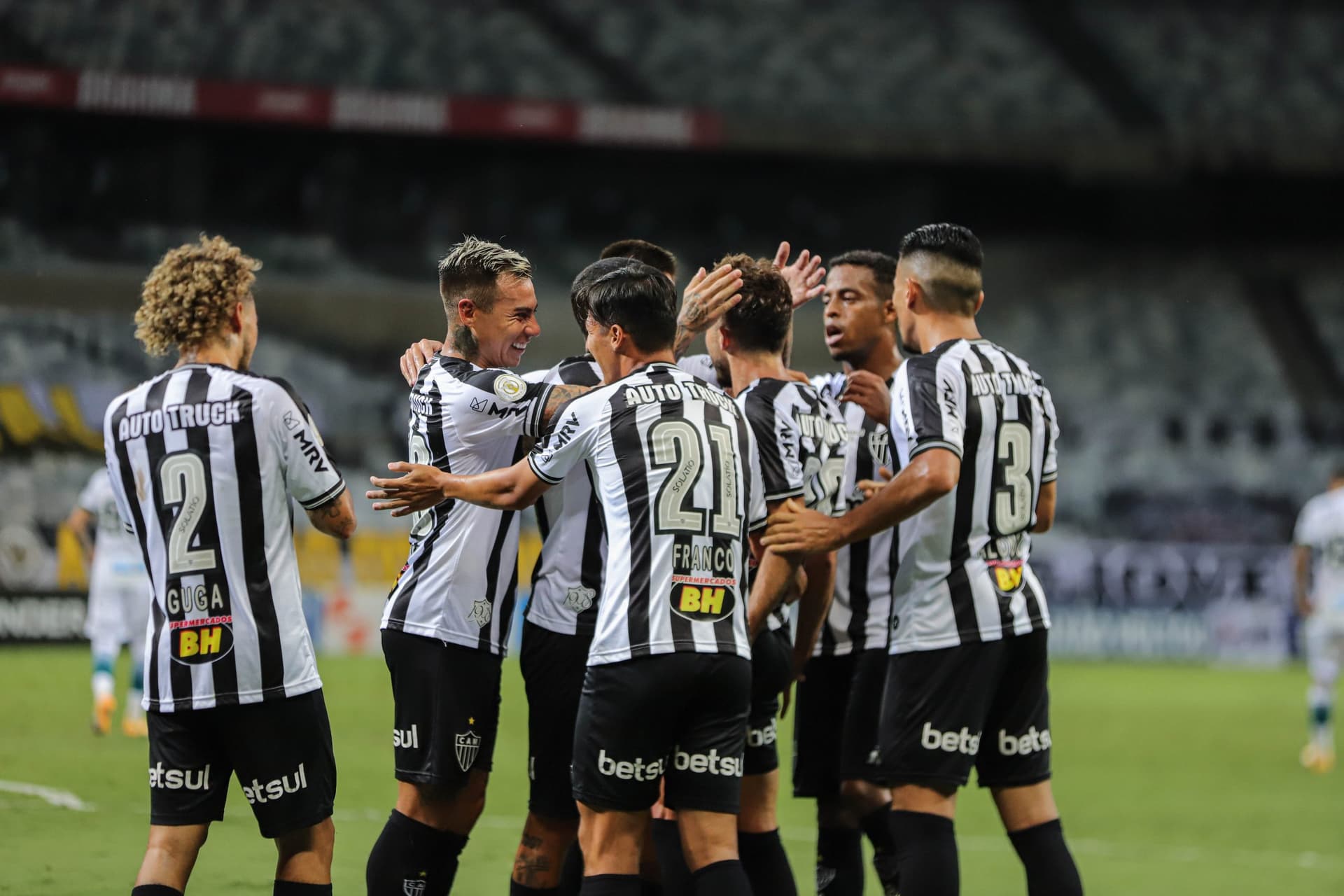 Atacante estava emprestado e recebeu proposta de clube da Hungria