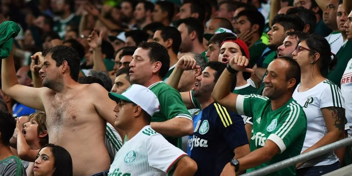 Atacante Luiz Adriano está em negociações avançadas com rival brasileiro