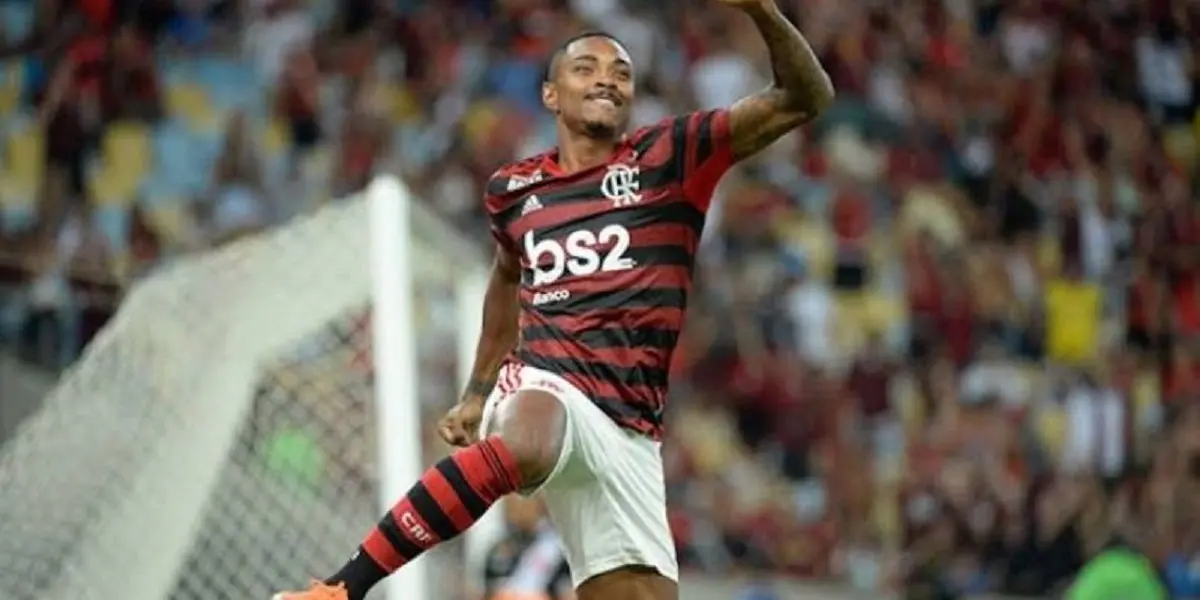 Atacante não deve sair do clube na próxima temporada e vai manter um dos maiores salários do Brasil