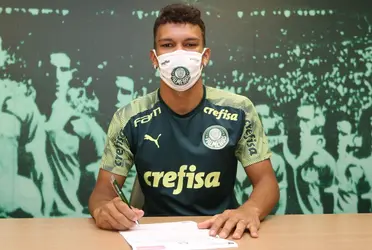 Atacante palmeirense virou mal exemplo para base