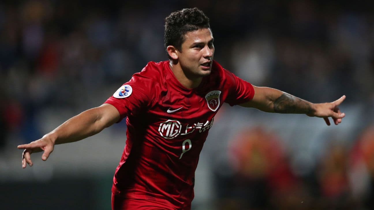 Atacante recebeu proposta de clube chinês e pode retornar para a Ásia