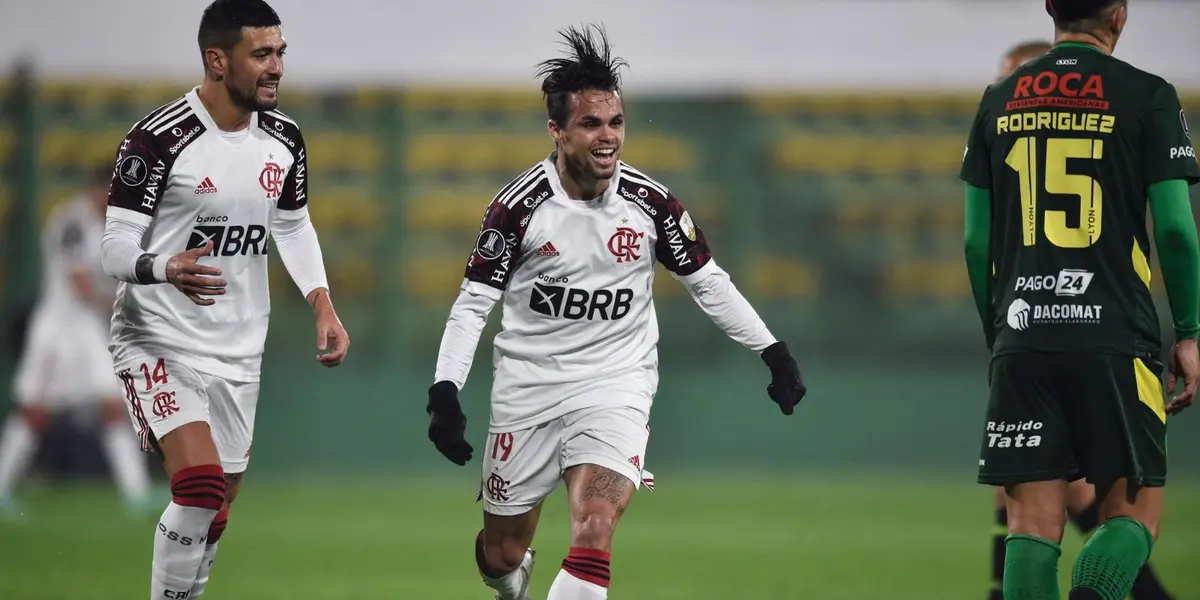 Atacante ressaltou que mesmo sem conhecer, prometeu ajudar o técnico da melhor maneira possível