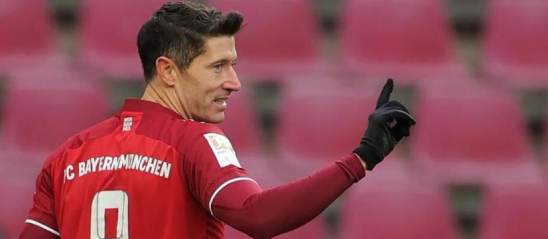 Atacante teria se acertado com clube catalão para a próxima temporada