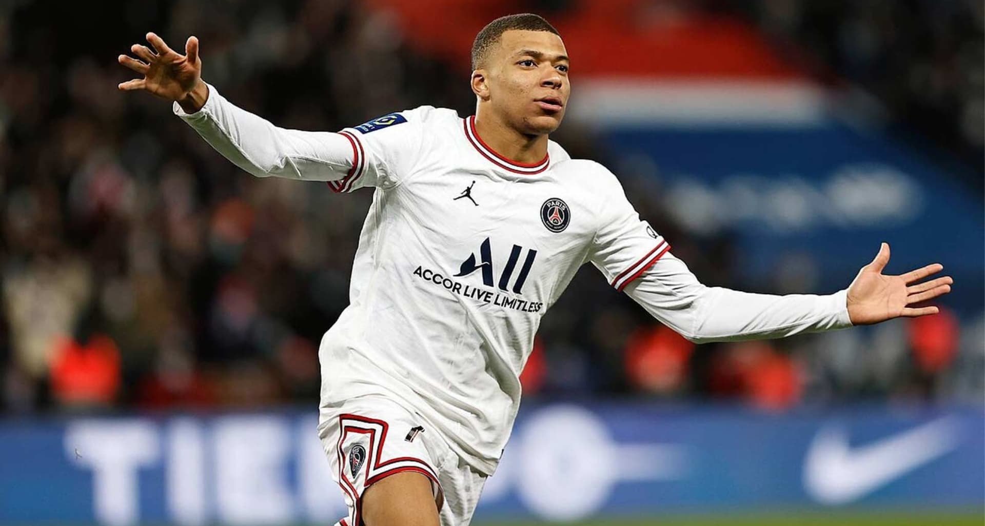 Atacante termina contrato com o Paris Saint-Germain