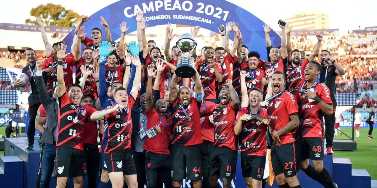 Athletico-PR é bicampeão da Copa Sul-Americana e encontrará Flamengo ou Palmeiras na Recopa Sul-Americana 2022