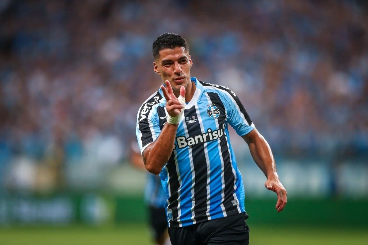 Atitude vergonhosa do Grêmio pode atrapalhar permanência de Luis Suárez