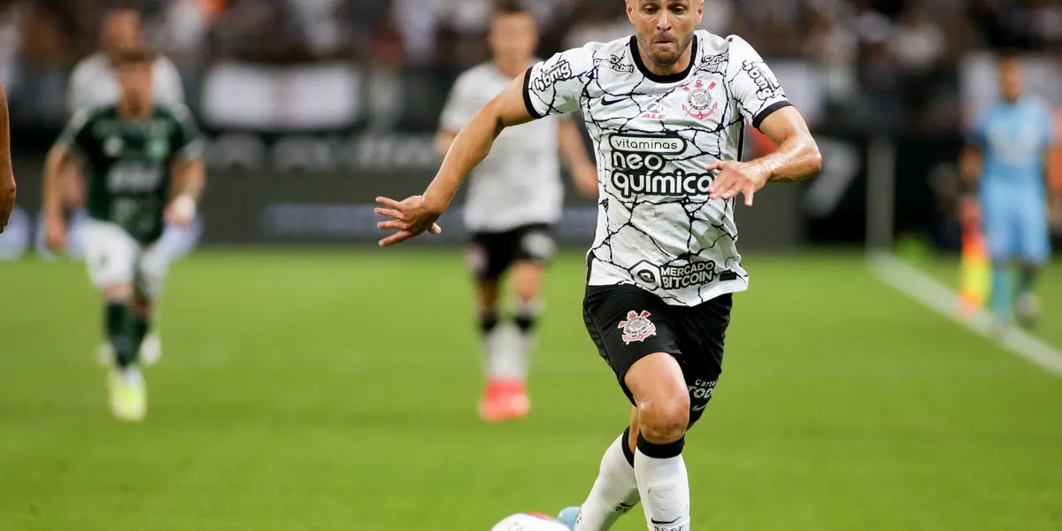 Atleta do timão tem desfalcado o clube pela presença de urticárias no rosto