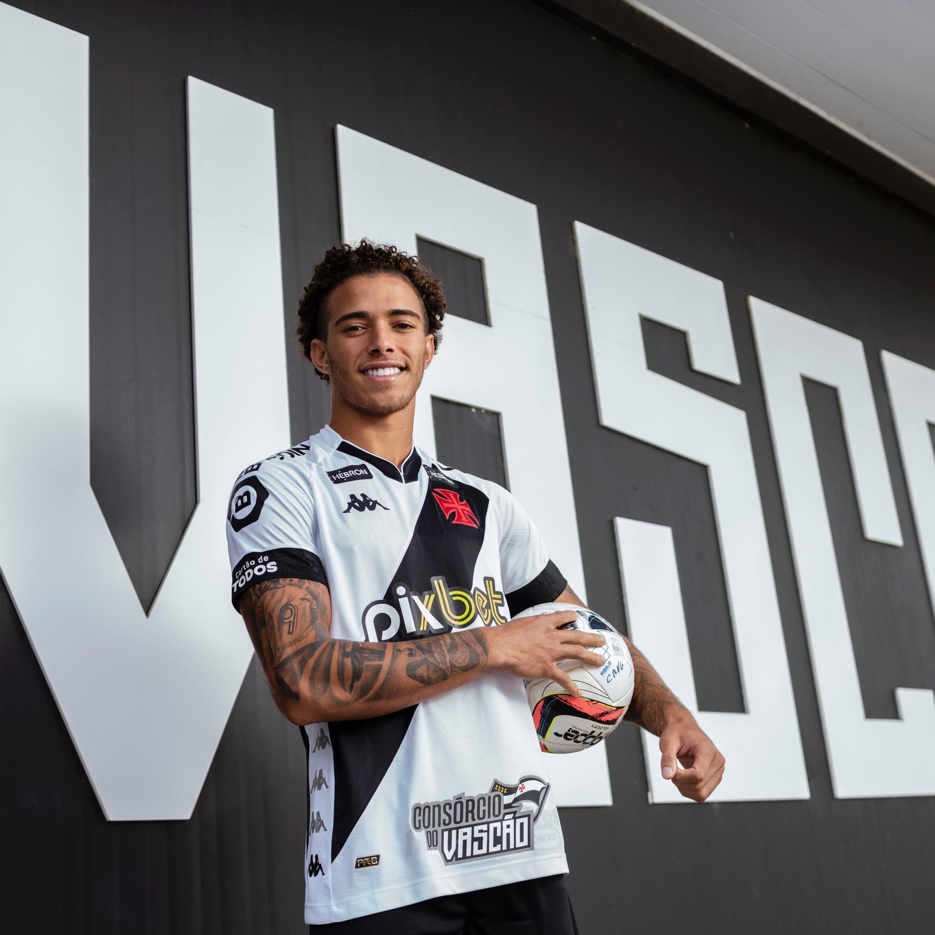 Atleta do Vasco concedeu entrevista coletiva