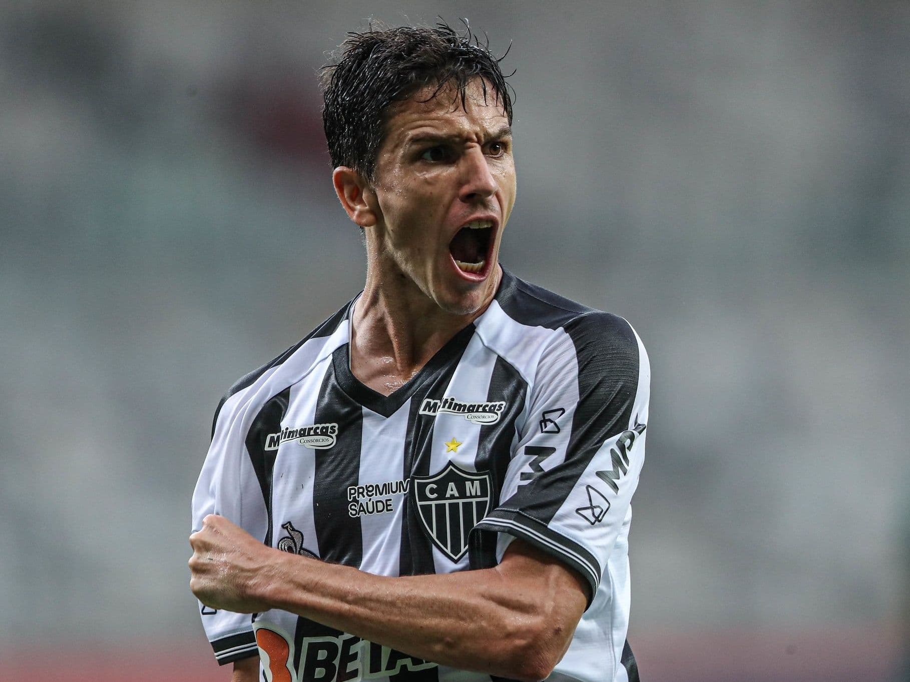 Atlético Mineiro derrotou os rubro-negros