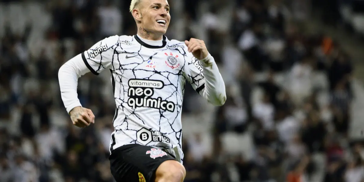 Atritos podem encurtar a passagem do atacante no Corinthians