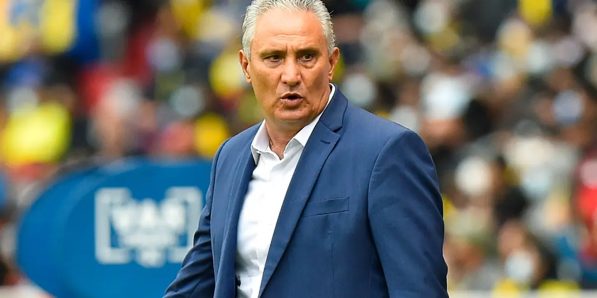 Atuação do jogador foi muito criticada por torcedores nas redes sociais