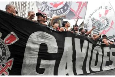 Atual elenco alvinegro vem sendo bastante criticado por conta das eliminações em 2023