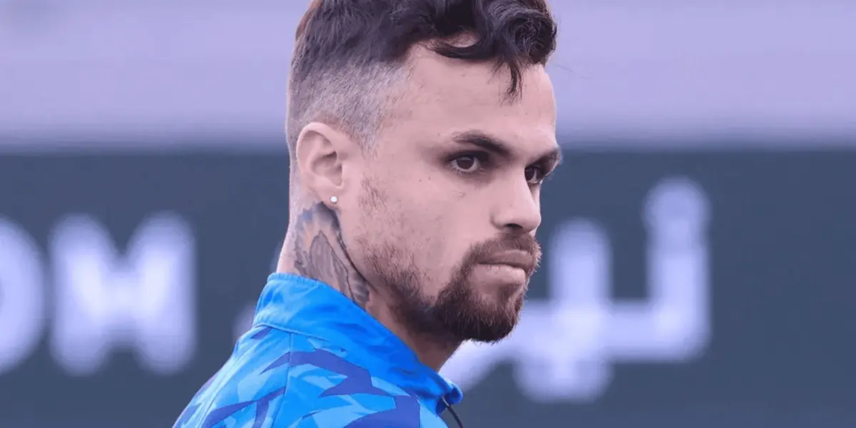 Atualmente no Al Hilal, o ex-Flamengo poderia ir para outro clube do futebol nacional