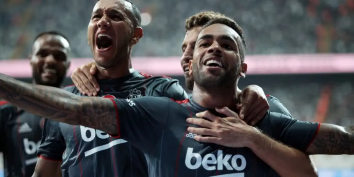 Avançado brasileiro é jogador do Besiktas