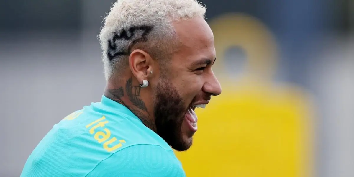 Avião da estrela do PSG precisou mudar rota de voo para os EUA