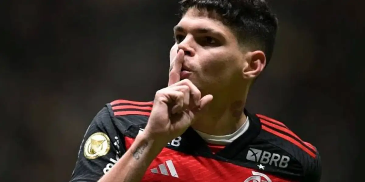 Ayrton Lucas é alvo de times brasileiros