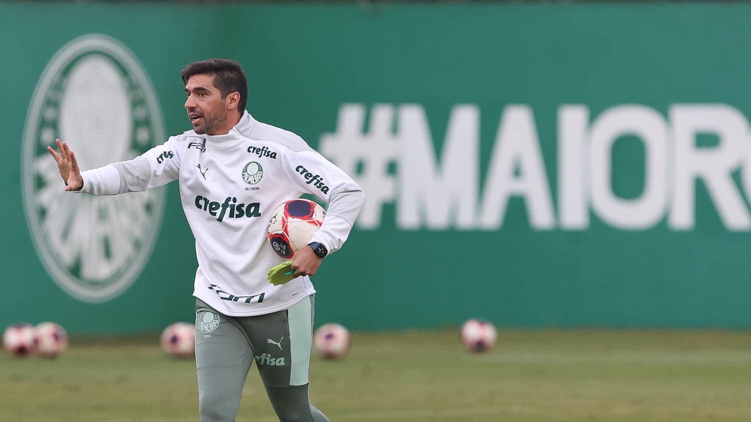 Boatos afirmam que o treinador deixará o clube ao final de 2021