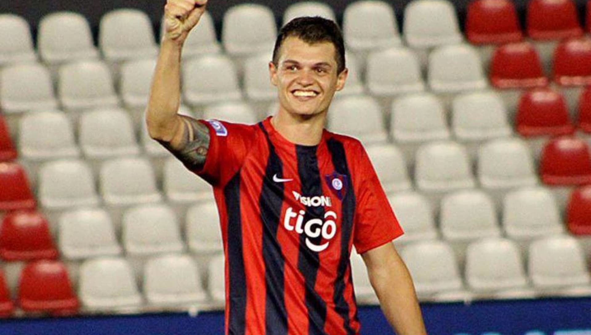 Bobadilla se destacou no Cerro Porteño e pela seleção paraguaia