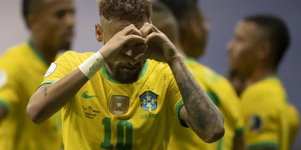Brasil está no Chile para o duelo contra os donos da casa pelas Eliminatórias para a Copa do Mundo