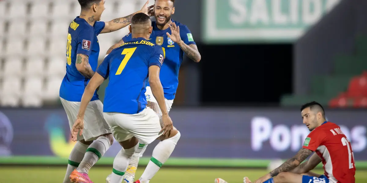 Brasil venceu o Paraguai por 2 a 0 e está mais perto da Copa do Mundo