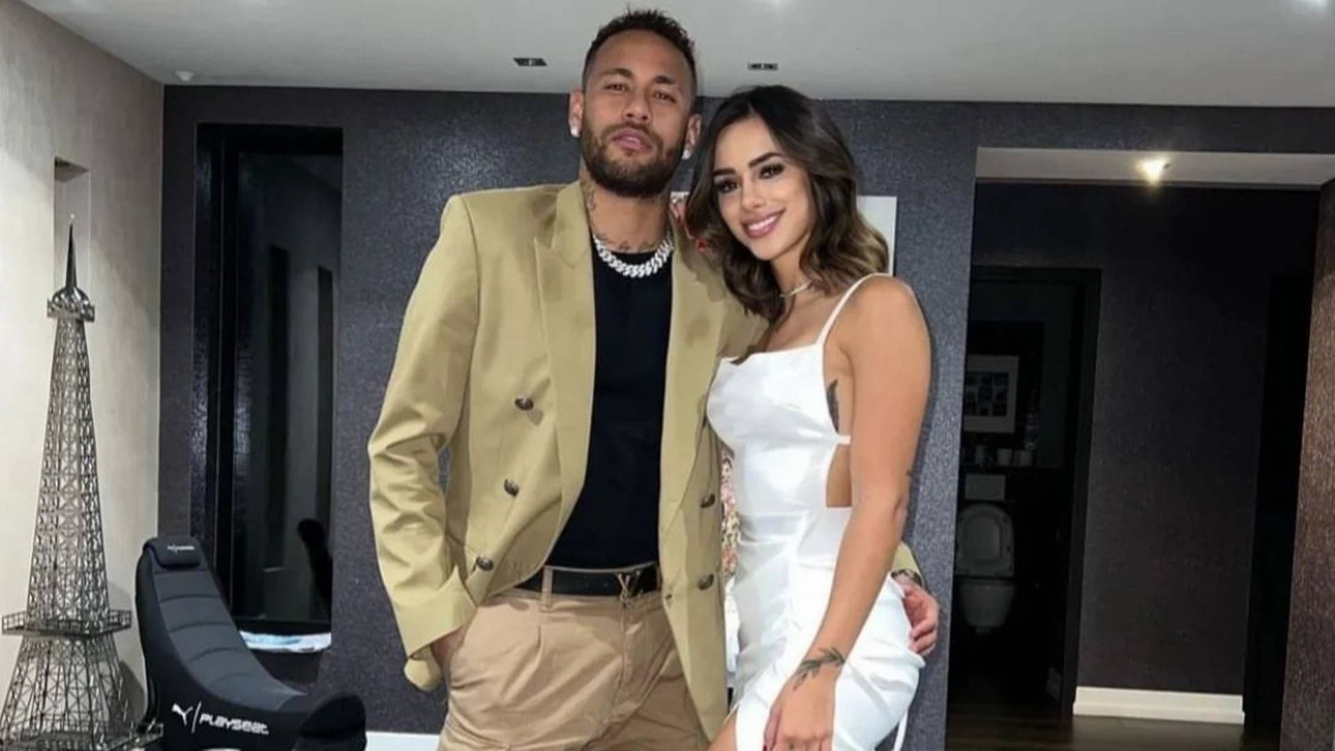 Bruna Biancardi comemora seu 29º aniversário neste sábado, 15 de abril. A modelo brasileira é conhecida por seus trabalhos com marcas
