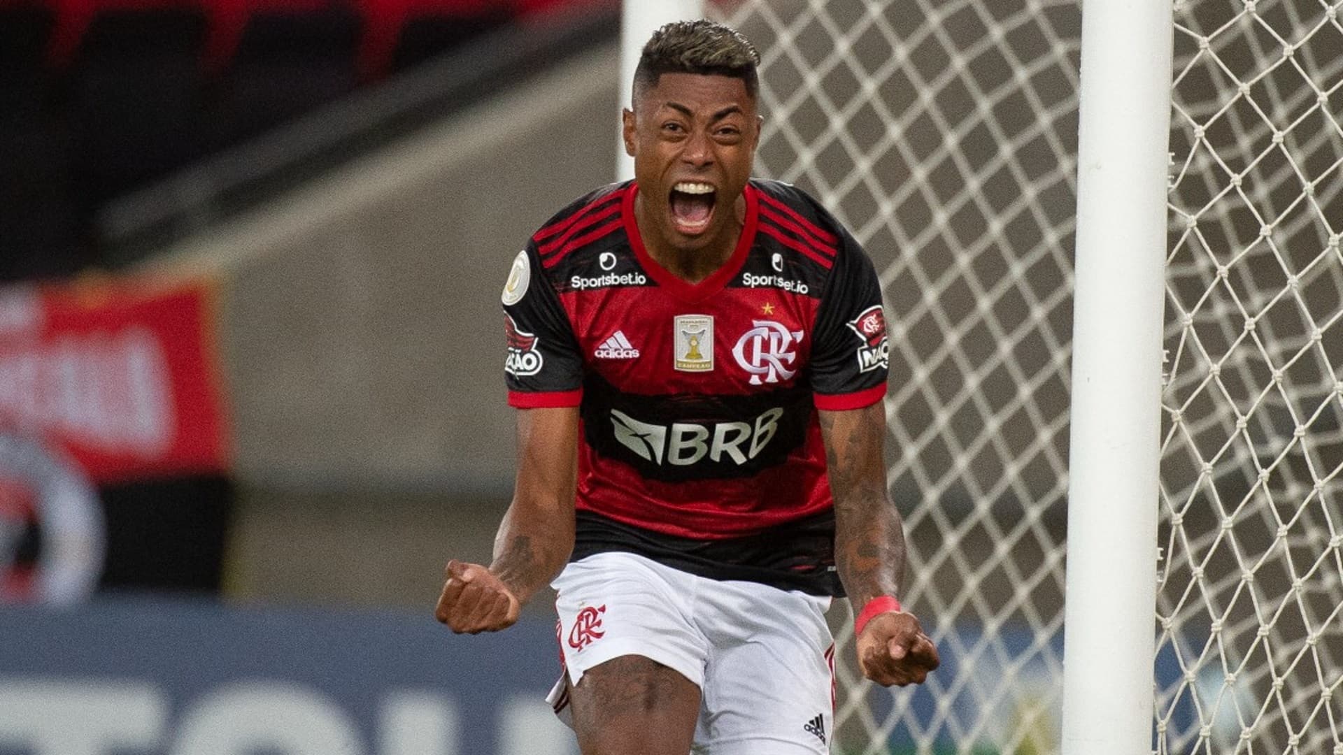 Bruno Henrique tem um dos maiores salários do país