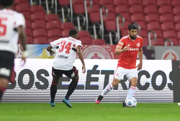 Bruno Méndez mudou da água para o vinho no Internacional após ter sido chutado do Corinthians e está na mira do Atlético de Madrid