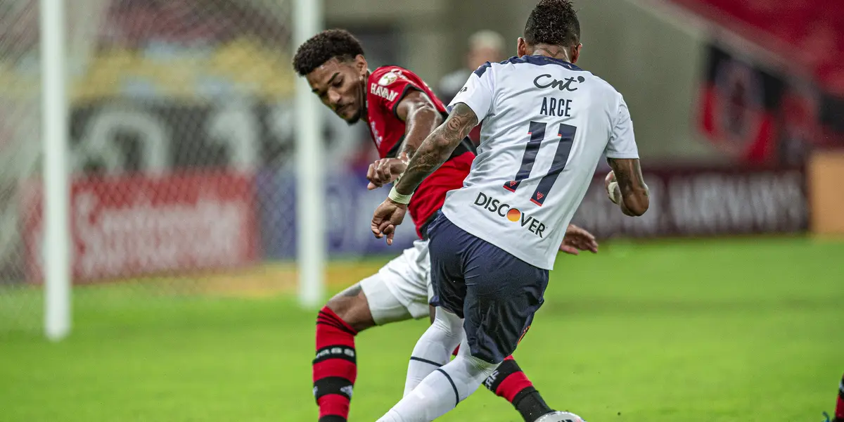 Bruno Viana é um dos jogadores mais criticados do Flamengo