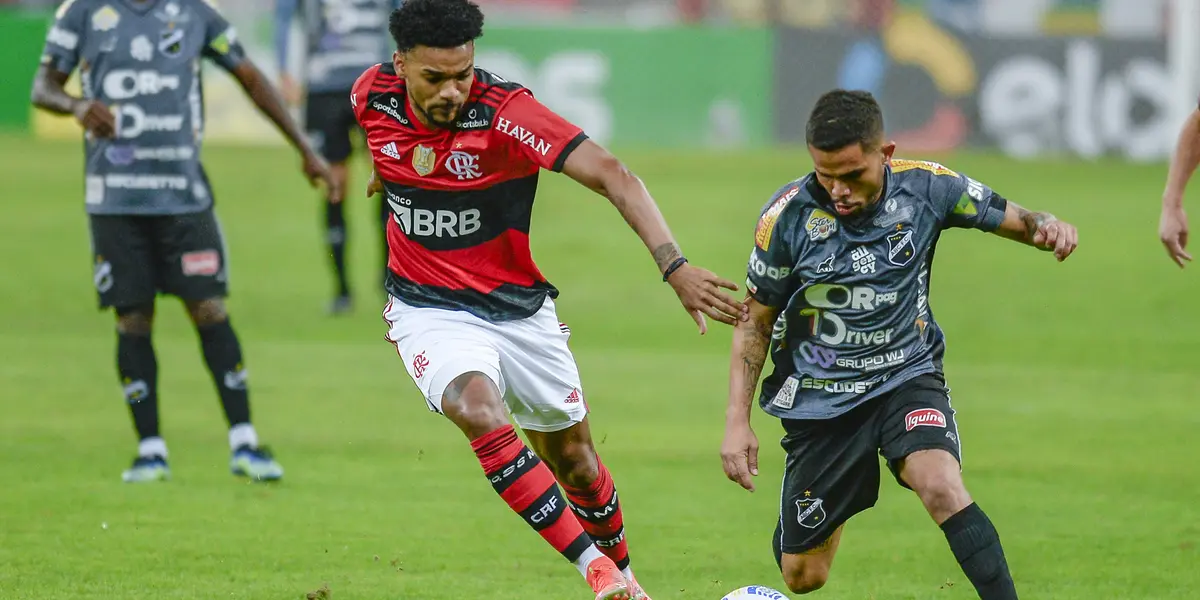 Bruno Viana foi o primeiro reforço do Flamengo em 2021, mas não correspondeu em nada às expectativas do clube