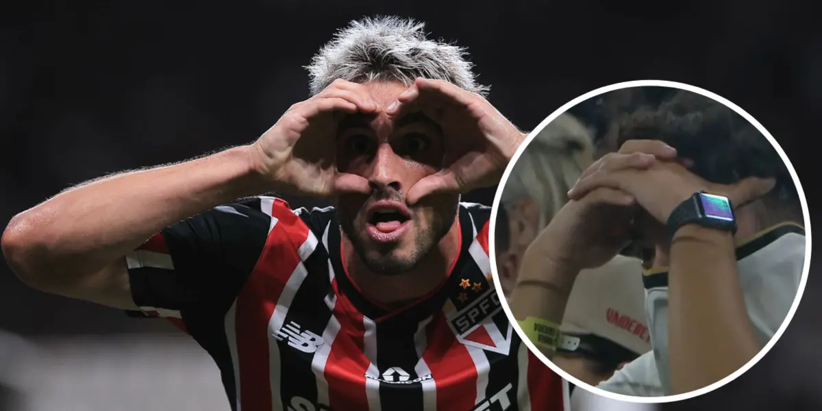 Calleri comemorando pelo São Paulo