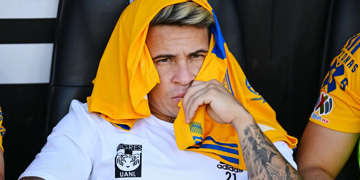 Camisa 10 do Peixe ainda não voltou ao Brasil após jogo da Venezuela pelas Eliminatórias
