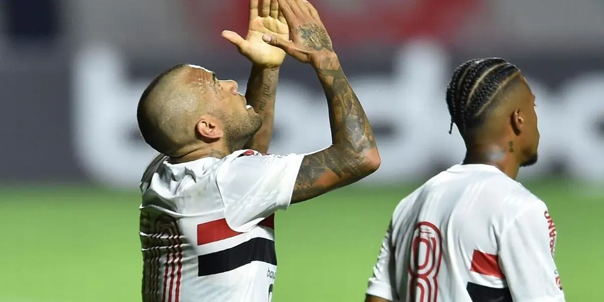 Camisa 10 do São Paulo ainda sonha alto no Tricolor mesmo com clima adverso