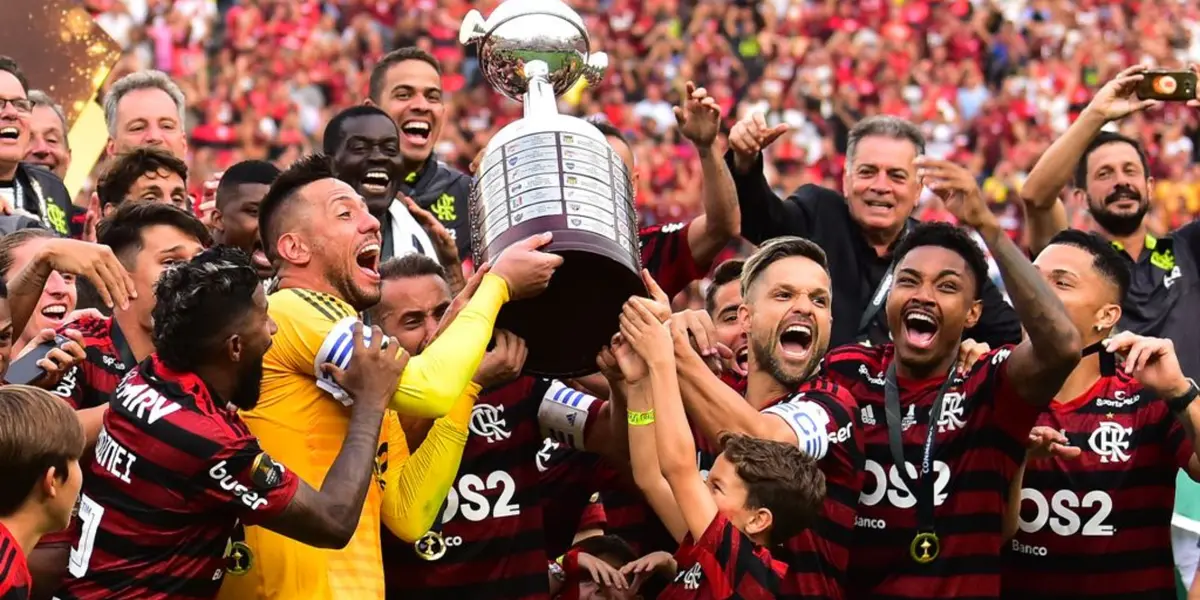 Campeão da América pelo Flamengo estaria de saída para a Argentina