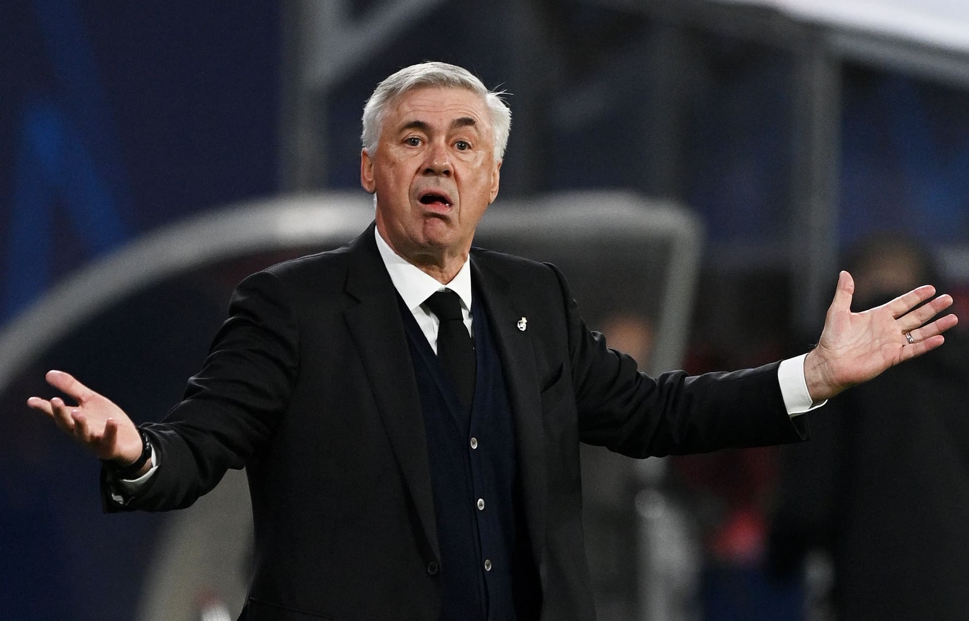 Carlo Ancelotti, um dos técnicos mais bem-sucedidos do mundo, atualmente treinador do Real Madrid, é alvo de forte interesse da Confederação Brasileira de Futebol (CBF)