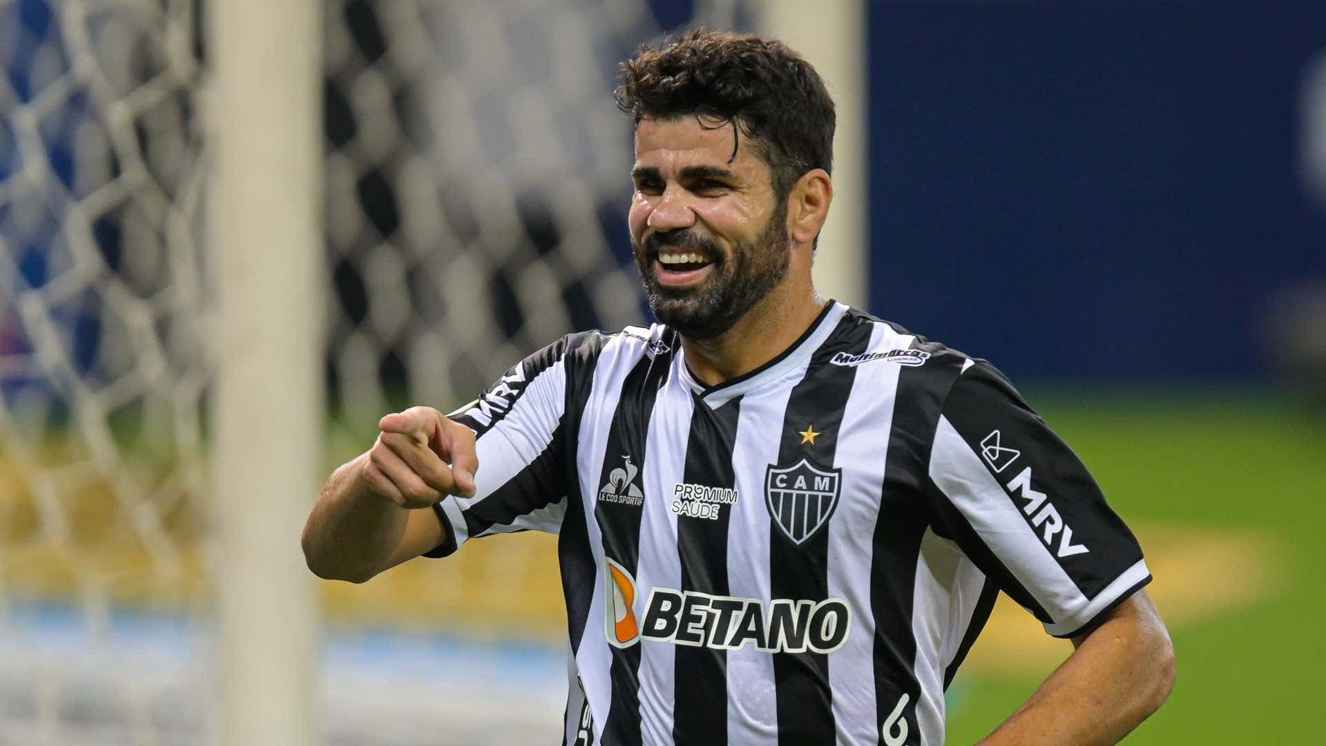 Centroavante não se interessou em jogar por pequeno clube espanhol e pode ser reforço do Timão