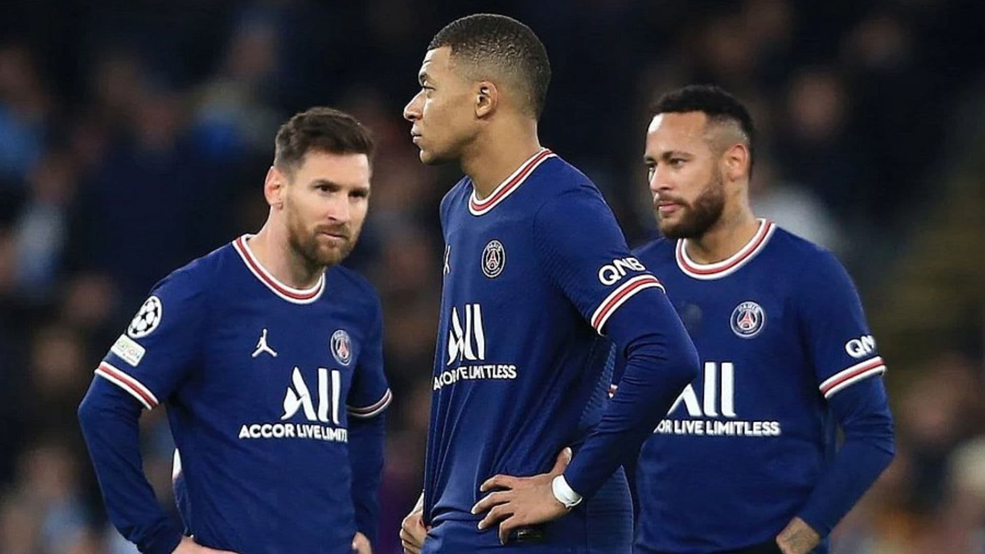 Christophe Galtier não gostou nenhum pouco da tomada de decisão de Neymar